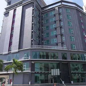 4* Hotel Midcity