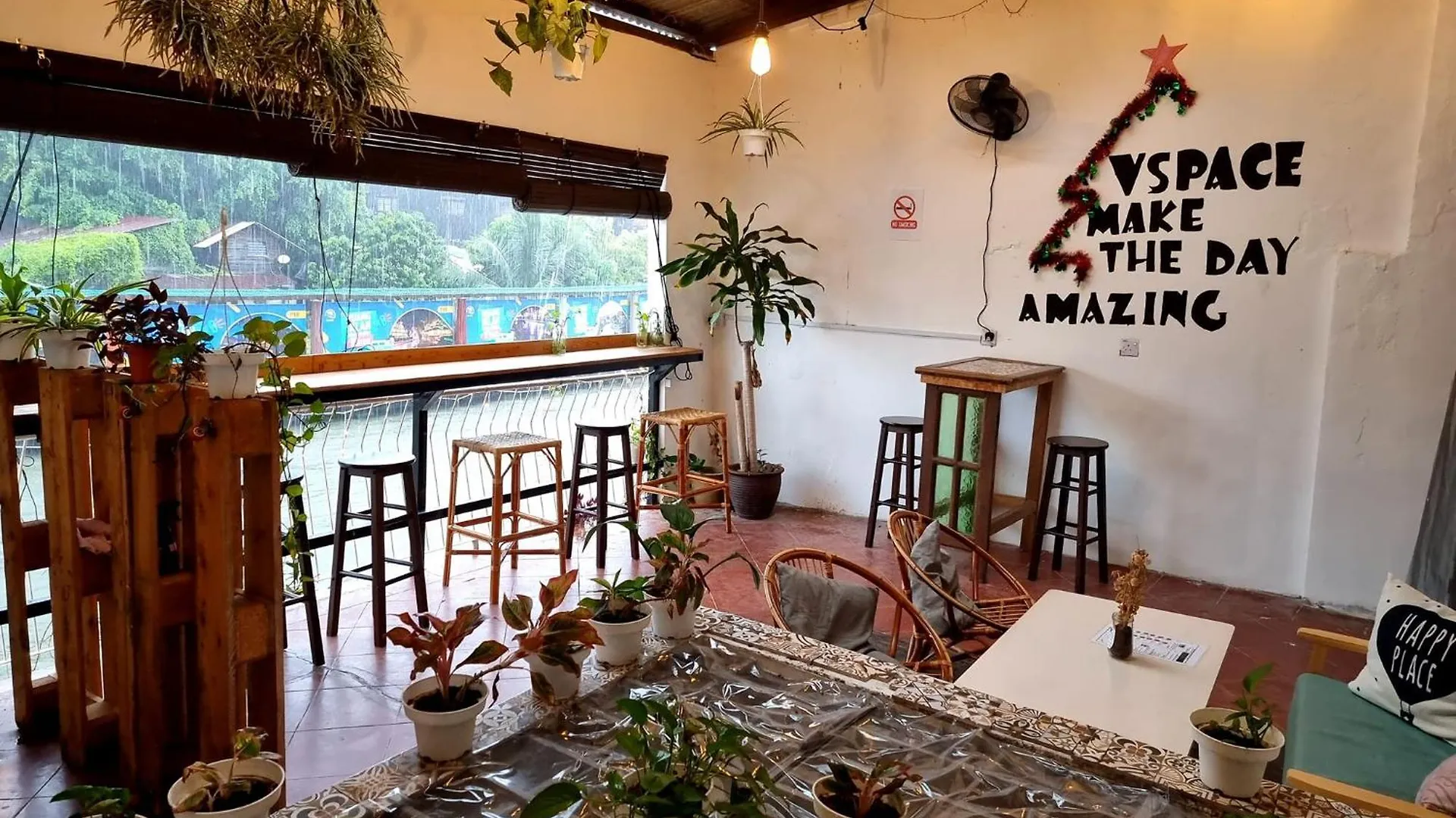 V Space Capsule Cafe Melaka Malacca
